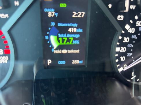 Certified 2026 Toyota Tundra SR5 w/ TRD Off-Road Package AWD/4WD image 11
