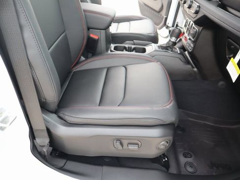 New 2026 Jeep Gladiator Rubicon w/ Steel Power Dome Hood Package image 13