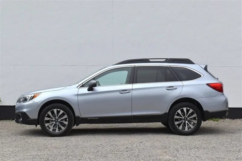 Used 2015 Subaru Outback 2.5i Limited w/ Popular Package #4 AWD/4WD image 9