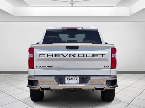 Used 2022 Chevrolet Silverado 1500 LTZ AWD/4WD image 6