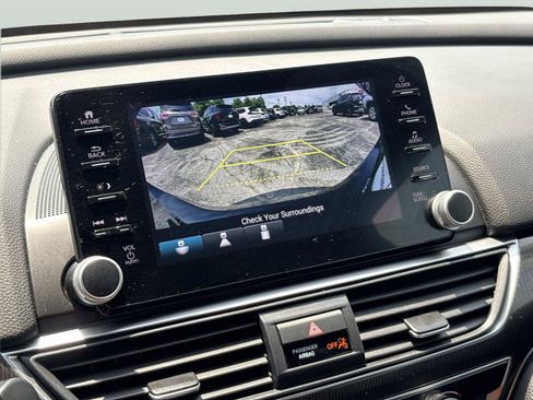 Used 2022 Honda Accord Sport image 29