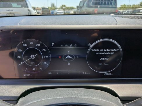 Certified 2025 Kia Seltos EX FWD image 34