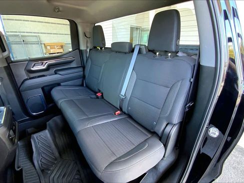 Used 2024 Chevrolet Silverado 1500 LT Trail Boss w/ LPO, Dark Essentials Package image 42