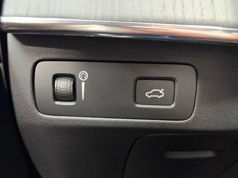 Used 2021 Volvo XC90 T6 Inscription AWD/4WD image 28
