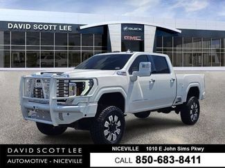 Used 2025 GMC Sierra 3500 Denali AWD/4WD video 1