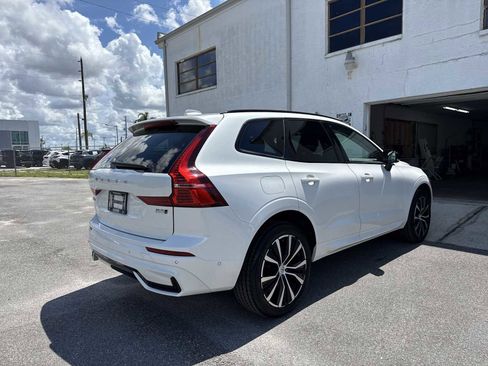 Used 2023 Volvo XC60 B5 Plus w/ Climate Package AWD/4WD image 6