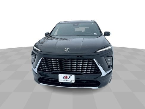 Certified 2025 Buick Enclave Avenir w/ Trailering Package, 5000 lbs. image 3