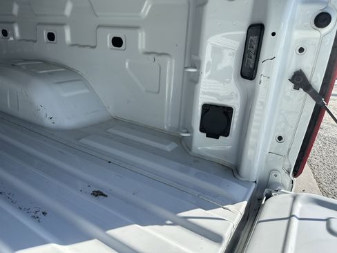 Used 2025 Chevrolet Silverado 2500 Custom w/ Custom Value Package image 12