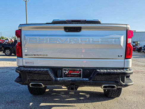 Used 2020 Chevrolet Silverado 1500 LT Trail Boss AWD/4WD image 5