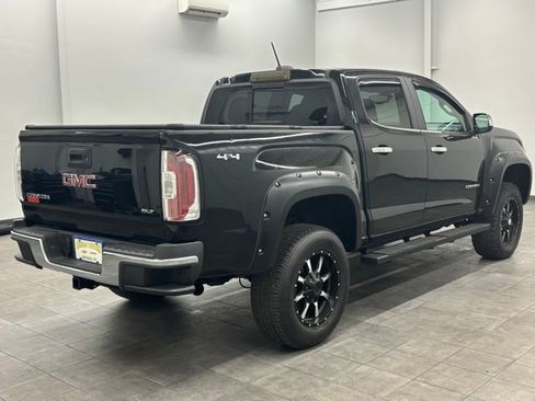 Used 2016 GMC Canyon SLT image 2