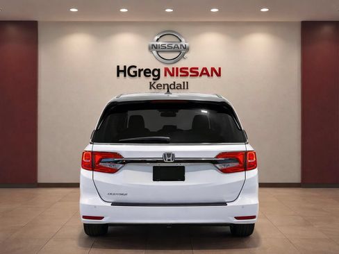 Used 2023 Honda Odyssey EX-L image 6