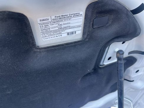 Used 2016 Ford Edge Titanium w/ Equipment Group 301A AWD/4WD image 27