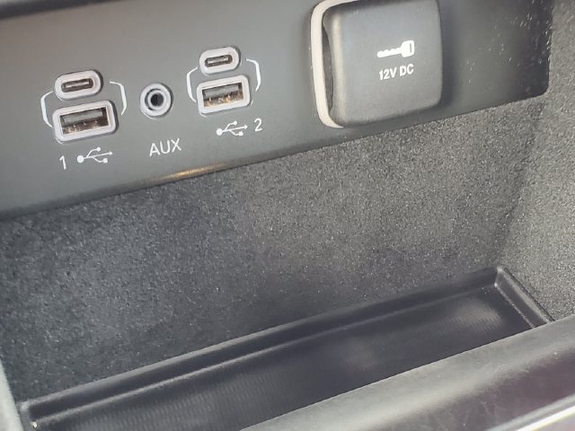Used 2023 Jeep Grand Cherokee L Limited AWD/4WD image 19