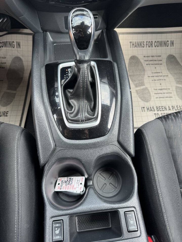 Used 2020 Nissan Rogue SV AWD/4WD image 26