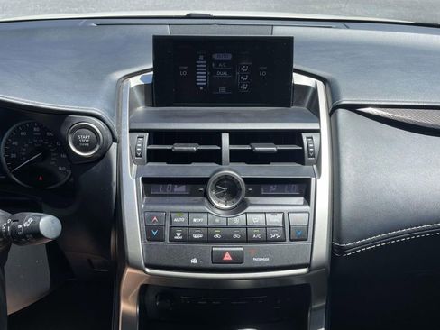 Used 2017 Lexus NX 200t FWD image 20