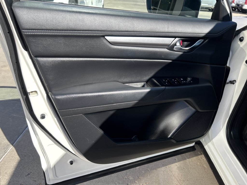 Used 2021 MAZDA CX-5 Touring AWD/4WD image 11