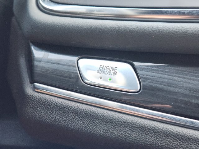 Used 2023 Buick Enclave Essence w/ Experience Buick Package FWD image 8