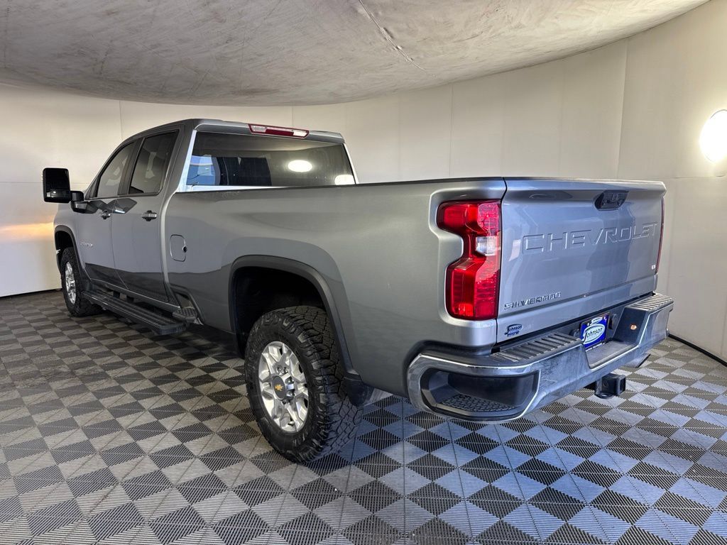 Certified 2024 Chevrolet Silverado 2500 LT AWD/4WD image 12