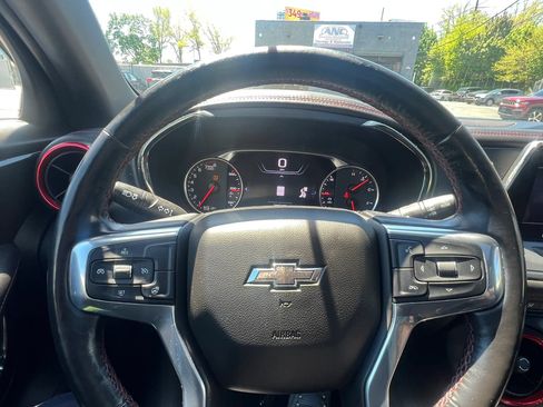Used 2019 Chevrolet Blazer RS w/ Sun and Wheels Package AWD/4WD image 20