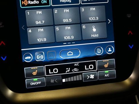 Used 2025 Subaru Outback Onyx Edition AWD/4WD image 34