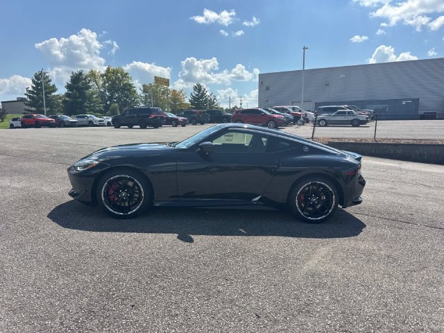 New 2027 Nissan Z Performance RWD image 7