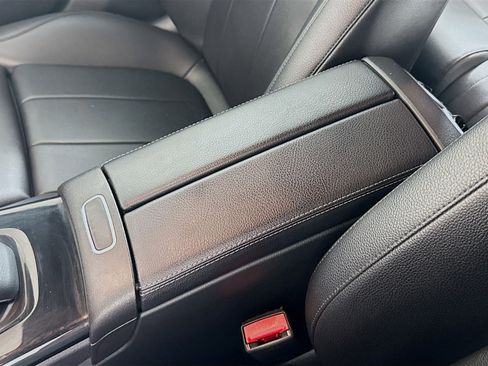 Used 2019 Mercedes-Benz A 220 w/ Premium Package image 18