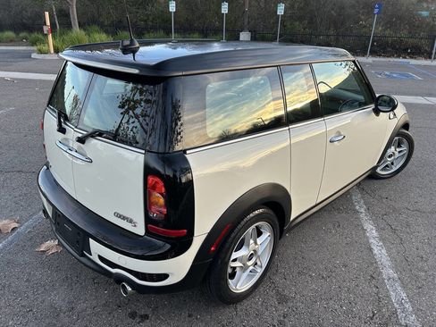 Used 2010 MINI Cooper Clubman S image 5