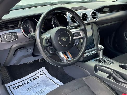 Used 2017 Ford Mustang EcoBoost image 20