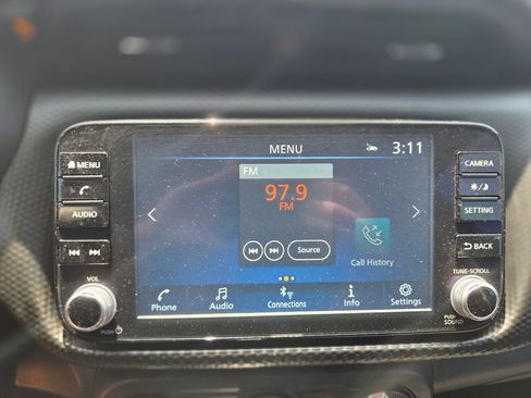 Used 2024 Nissan Kicks SV FWD image 21