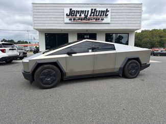 Used 2025 Tesla Cybertruck AWD Crew Cab video 1