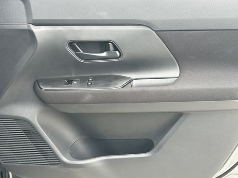 New 2026 Nissan Kicks S image 14