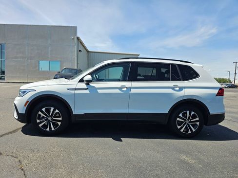 Used 2024 Volkswagen Tiguan S AWD/4WD image 3