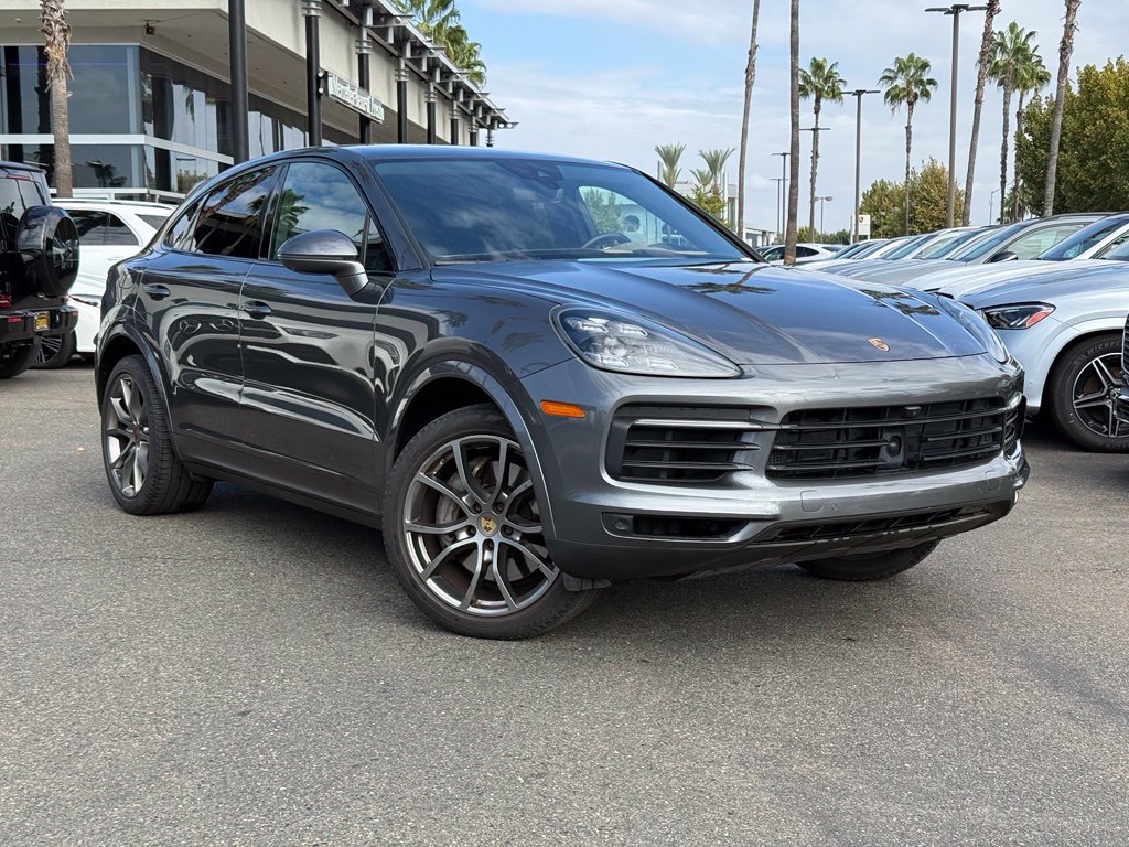 Used 2021 Porsche Cayenne S AWD/4WD image 1