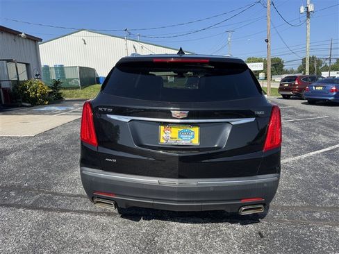 Used 2018 Cadillac XT5 Premium Luxury AWD/4WD image 7