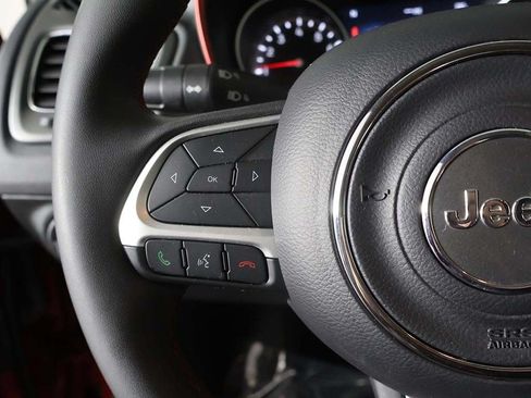 Used 2021 Jeep Compass Trailhawk AWD/4WD image 38