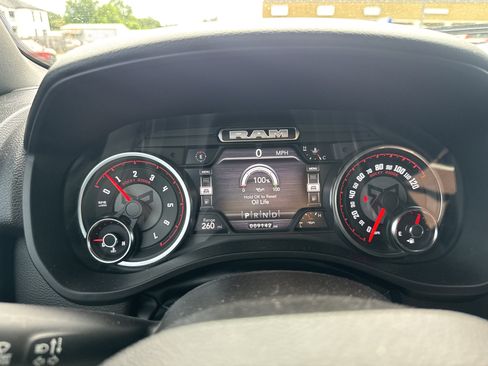 Used 2023 RAM 1500 Big Horn AWD/4WD image 14