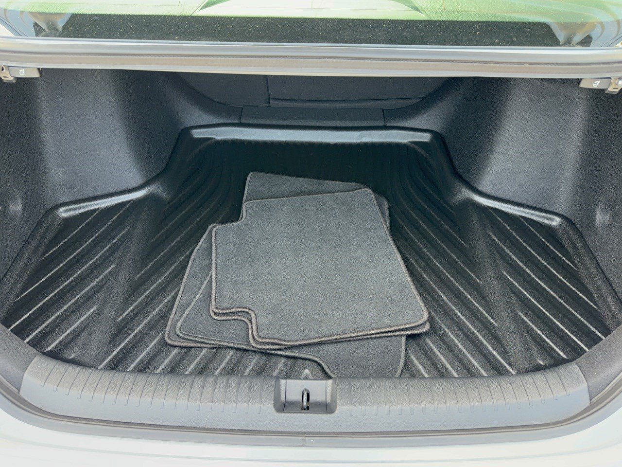 Certified 2025 Honda Accord Sport image 28