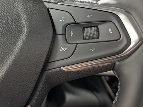 New 2026 Chevrolet Trax LT w/ Driver Confidence Package FWD image 20