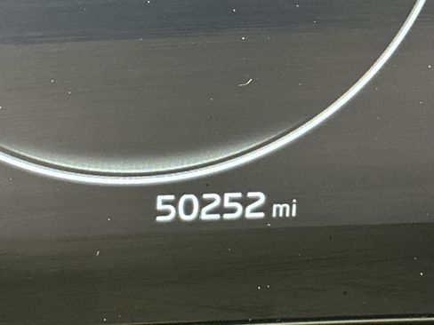 Certified 2023 Kia Sportage SX image 7