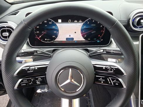 Used 2024 Mercedes-Benz CLE 300 4MATIC Coupe image 19