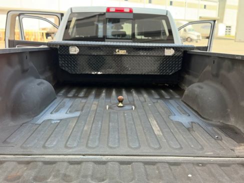 Used 2022 RAM 3500 Laramie RWD image 40