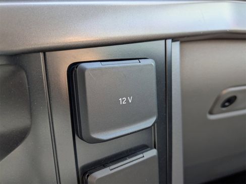 New 2025 Ford F150 XLT w/ Equipment Group 303A High image 46