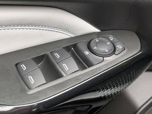 New 2026 Chevrolet Trax LT w/ Driver Confidence Package FWD image 9