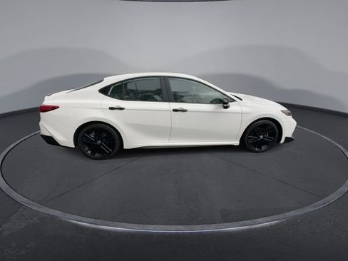 Used 2026 Toyota Camry SE Nightshade w/ Multimedia Upgrade Package image 16