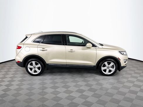 Used 2017 Lincoln MKC Premiere FWD image 8