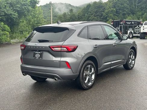 Used 2024 Ford Escape ST-Line AWD/4WD image 7