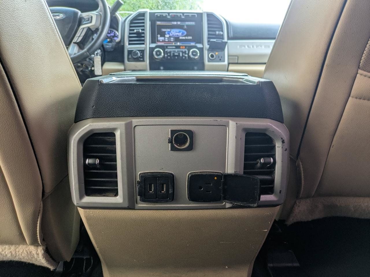 Used 2019 Ford F250 Lariat w/ Chrome Package AWD/4WD image 15