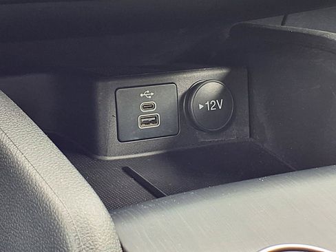 Used 2024 Ford Escape ST-Line w/ Tech Pack #1 AWD/4WD image 15