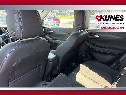 Used 2025 Buick Encore GX Preferred image 31