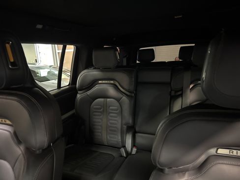 Used 2025 Rivian R1S Adventure image 16